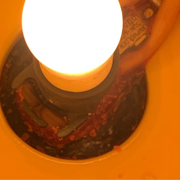 Scentsy University Of Oregon Ducks NCAA Full Size Wax Warmer Yellow Green READ - Picture 7 of 13